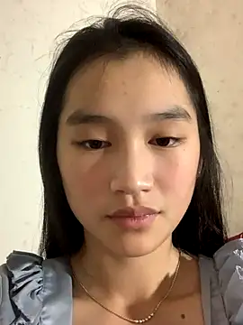 Snapshot of -Lie-06 chatting on October 10, 6:51 pm -Lie-06 online show from October 10, 6:51 pm