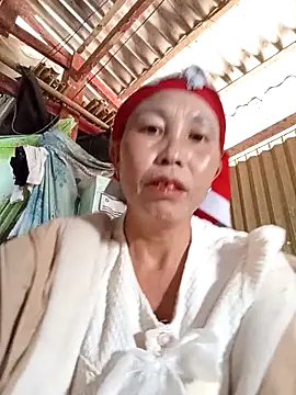 me-cute online show from October 20, 1:17 am