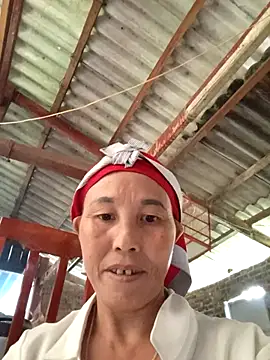 me-cute online show from October 27, 1:42 am