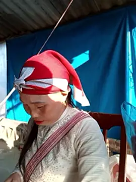 me-cute online show from January 18, 1:42 am