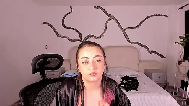 SarahCastro1  online show from September 22, 3:19 am