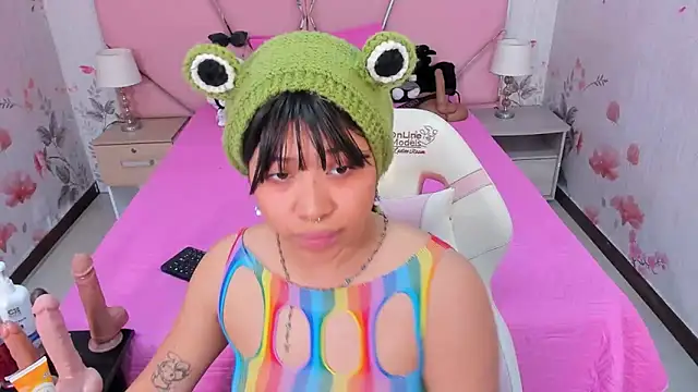 SafiroAgataaa online show from October 25, 8:25 pm