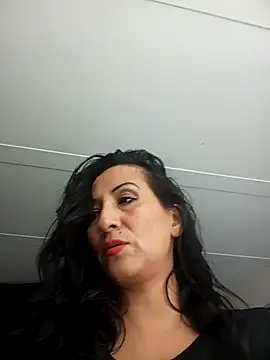 Snapshot of ivonne_9 chatting on September 11, 3:56 pm ivonne 9 online show from September 11, 3:56 pm