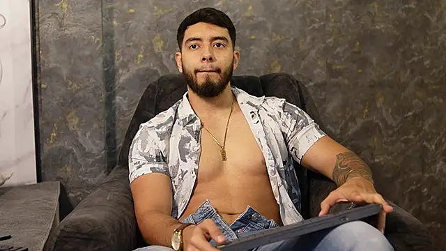 Snapshot of Nick_Vans chatting on September 27, 2:11 pm Nick Vans online show from September 27, 2:11 pm