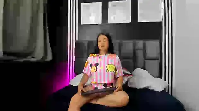 Snapshot of Hornycouple_Hot chatting on October 8, 11:19 am Hornycouple Hot online show from October 8, 11:19 am