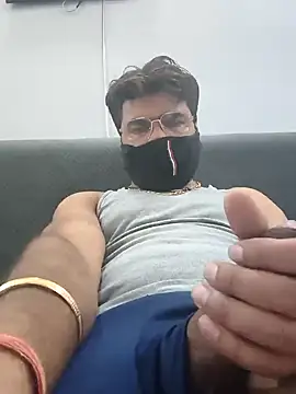 bigdick lickingexpert08 online show from November 2, 5:37 pm