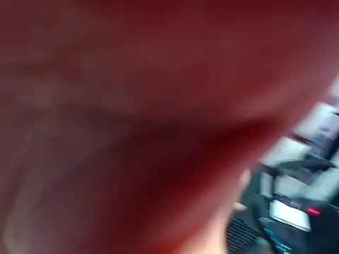 Snapshot of Gigi_Glase chatting on September 15, 8:53 pm Gigi Glase online show from September 15, 8:53 pm