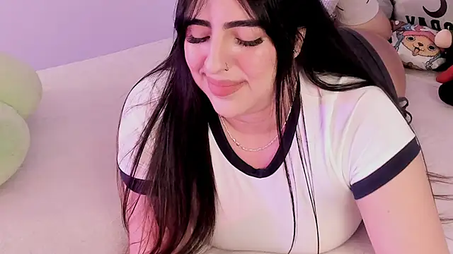 Snapshot of Camila_Matinez_ chatting on November 11, 12:54 am Camila Matinez online show from November 11, 12:54 am