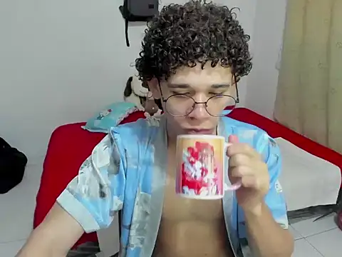 Snapshot of Tom_Blues chatting on September 26, 12:42 pm Tom Blues online show from September 26, 12:42 pm