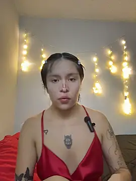 aliciia 23 online show from December 2, 2:17 am