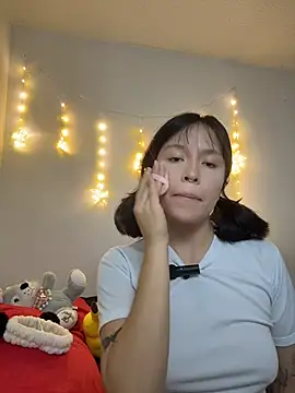 aliciia 23 online show from December 2, 10:49 pm