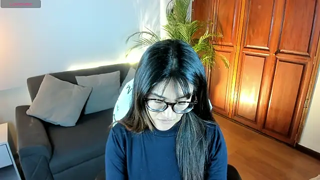 MeridaFox  online show from November 17, 6:14 pm