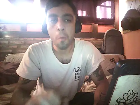 Snapshot of nenemalo_420 chatting on September 13, 9:14 pm nenemalo 420 online show from September 13, 9:14 pm