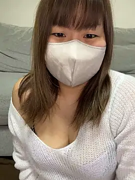 Snapshot of xxx_yuna_xxx chatting on November 13, 7:35 pm xxx yuna xxx online show from November 13, 7:35 pm