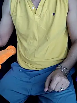 chocolate alone online show from October 19, 7:09 am