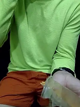 chocolate alone online show from January 7, 7:33 am