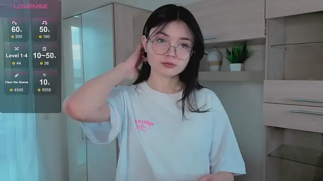 Snapshot of Susan_Gardner chatting on November 14, 6:12 am Susan Gardner online show from November 14, 6:12 am