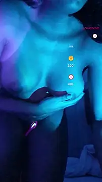 Snapshot of SexyGemBeautyX chatting on November 16, 8:25 pm SexyGemBeautyX online show from November 16, 8:25 pm