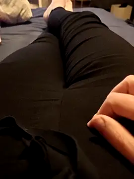 Snapshot of Horny_mummy chatting on November 13, 4:28 pm Horny mummy online show from November 13, 4:28 pm