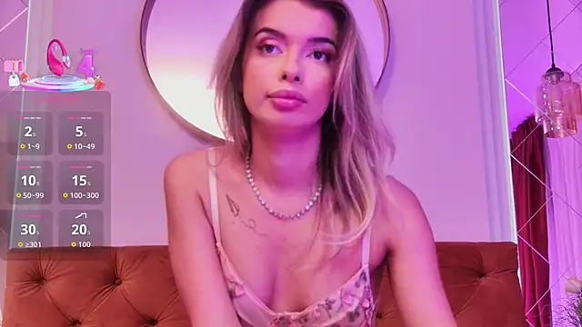 Snapshot of LollyShine chatting on November 20, 7:46 pm LollyShine online show from November 20, 7:46 pm