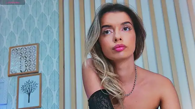 Snapshot of LollyShine chatting on November 29, 5:38 pm LollyShine online show from November 29, 5:38 pm