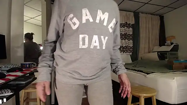 Snapshot of ANALTRAINING4U2 chatting on March 2, 12:42 am ANALTRAINING4U2 online show from March 2, 12:42 am