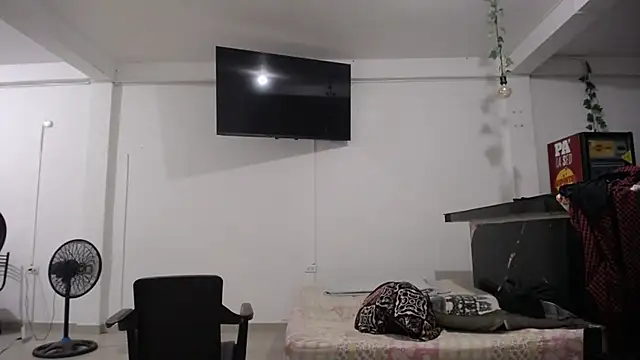 Snapshot of yohacriss chatting on September 14, 8:30 pm yohacriss online show from September 14, 8:30 pm