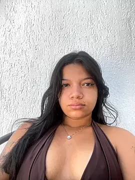 Snapshot of lola_bn chatting on September 29, 2:11 pm lola bn online show from September 29, 2:11 pm