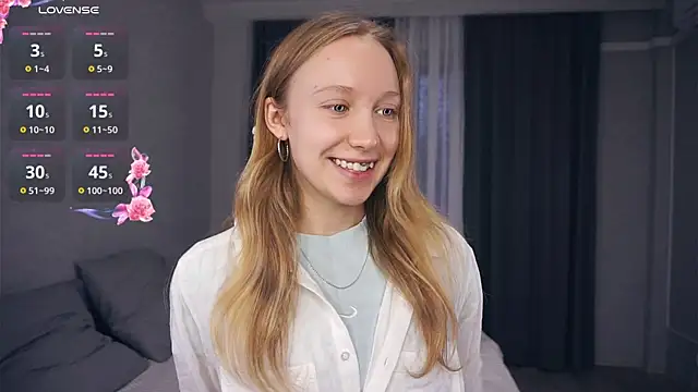 Snapshot of EarnestineGyllenband chatting on November 1, 6:59 am EarnestineGyllenband online show from November 1, 6:59 am