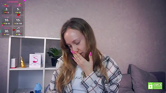 Snapshot of EarnestineGyllenband chatting on November 26, 6:25 am EarnestineGyllenband online show from November 26, 6:25 am