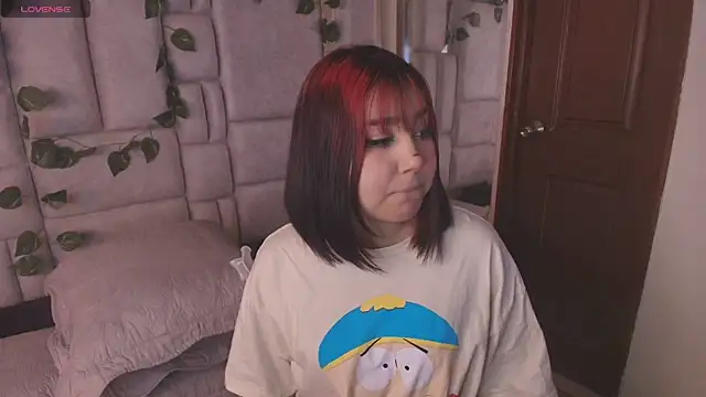 sophiievv online show from September 19, 12:28 pm