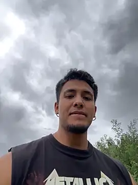 Snapshot of JeanLust chatting on October 25, 4:13 pm JeanLust online show from October 25, 4:13 pm