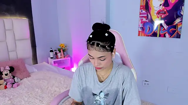 SammyRose  online show from October 13, 7:36 pm