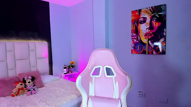 SammyRose  online show from October 15, 7:14 pm