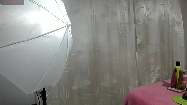 Stannlyy online show from October 11, 6:39 pm