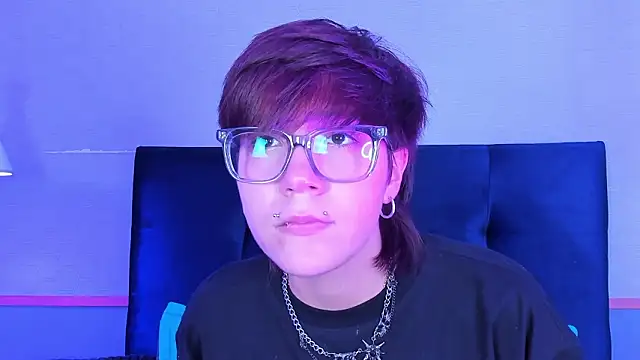 Tsuki Maru online show from February 9, 8:57 pm