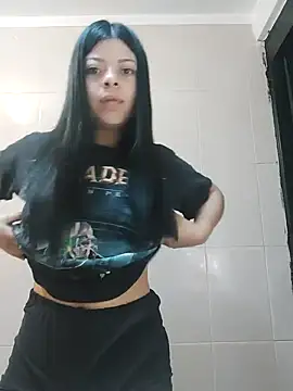 LunaJacobs online show from October 26, 2:56 pm