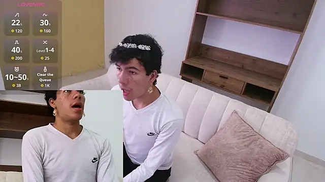 E R O S  online show from September 18, 7:27 pm