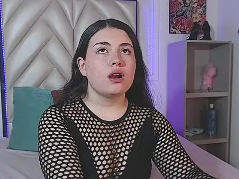 Vicluxxx online show from September 19, 12:28 pm