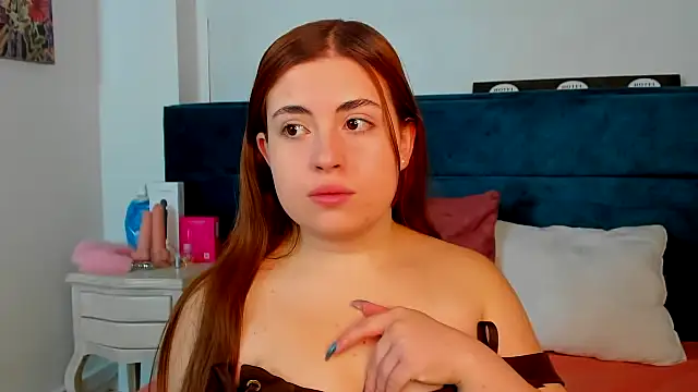 Vicluxxx online show from February 12, 2:23 pm