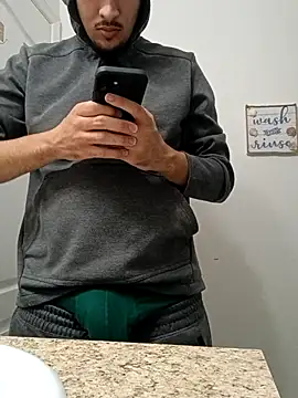 Snapshot of Jadriel23 chatting on September 16, 4:13 am Jadriel23 online show from September 16, 4:13 am