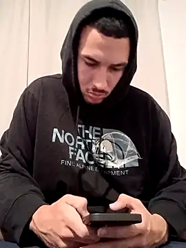 Snapshot of Jadriel23 chatting on September 16, 9:16 pm Jadriel23 online show from September 16, 9:16 pm