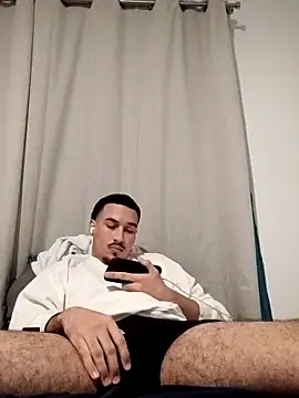 Snapshot of Jadriel23 chatting on October 7, 4:31 am Jadriel23 online show from October 7, 4:31 am