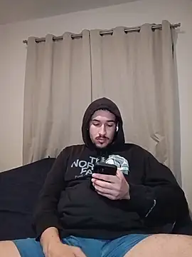 Snapshot of Jadriel23 chatting on December 2, 2:06 am Jadriel23 online show from December 2, 2:06 am