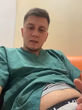 Snapshot of bogerkek chatting on November 11, 1:00 pm bogerkek online show from November 11, 1:00 pm