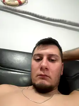 Snapshot of bogerkek chatting on December 19, 1:18 pm bogerkek online show from December 19, 1:18 pm