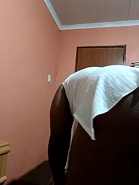 Gyminae online show from April 17, 6:44 pm