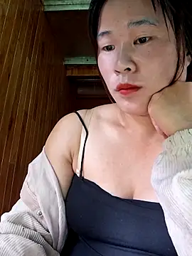 ALIENHR38 online show from September 13, 1:05 am