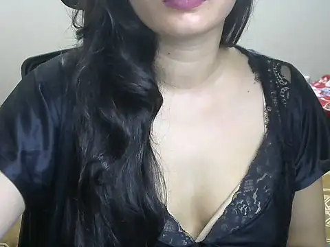 Snapshot of SexyNeylar chatting on October 20, 1:55 pm SexyNeylar online show from October 20, 1:55 pm