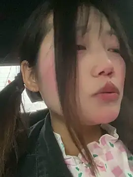 Snapshot of xixi_28 chatting on October 15, 1:50 am xixi 28 online show from October 15, 1:50 am